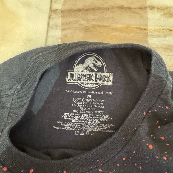 Jurassic Park Logo Speckled Tee - Size Medium - Picture 6 of 6